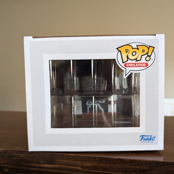 Funko POP! Deluxe Stranger Things Campaign Eddie Vinyl Figure Target Exclusive - Picture 6 of 6